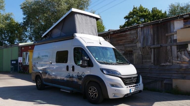 VANTOPIA Traveler Klassik: Knaus BoxLife Pro 600 Street 60 Years, Hamburg