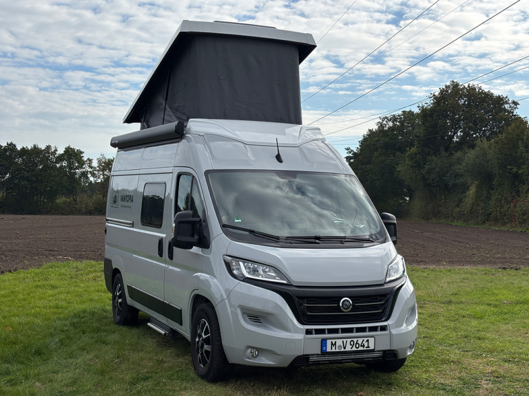 VANTOPIA Traveler Kompakt: KNAUS BoxLife Pro 540 Road 60 Years Aufstelldach